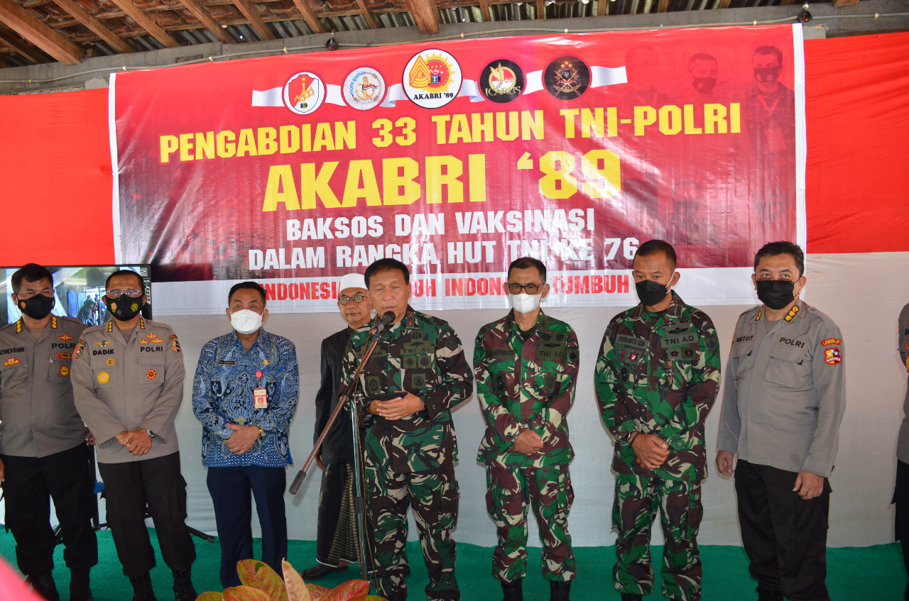 Pengabdian 33 Tahun, Akabri 89 Gelar Bakti Sosial Dan Vaksin Di Ponpes Mazroatul Huda Grobogan